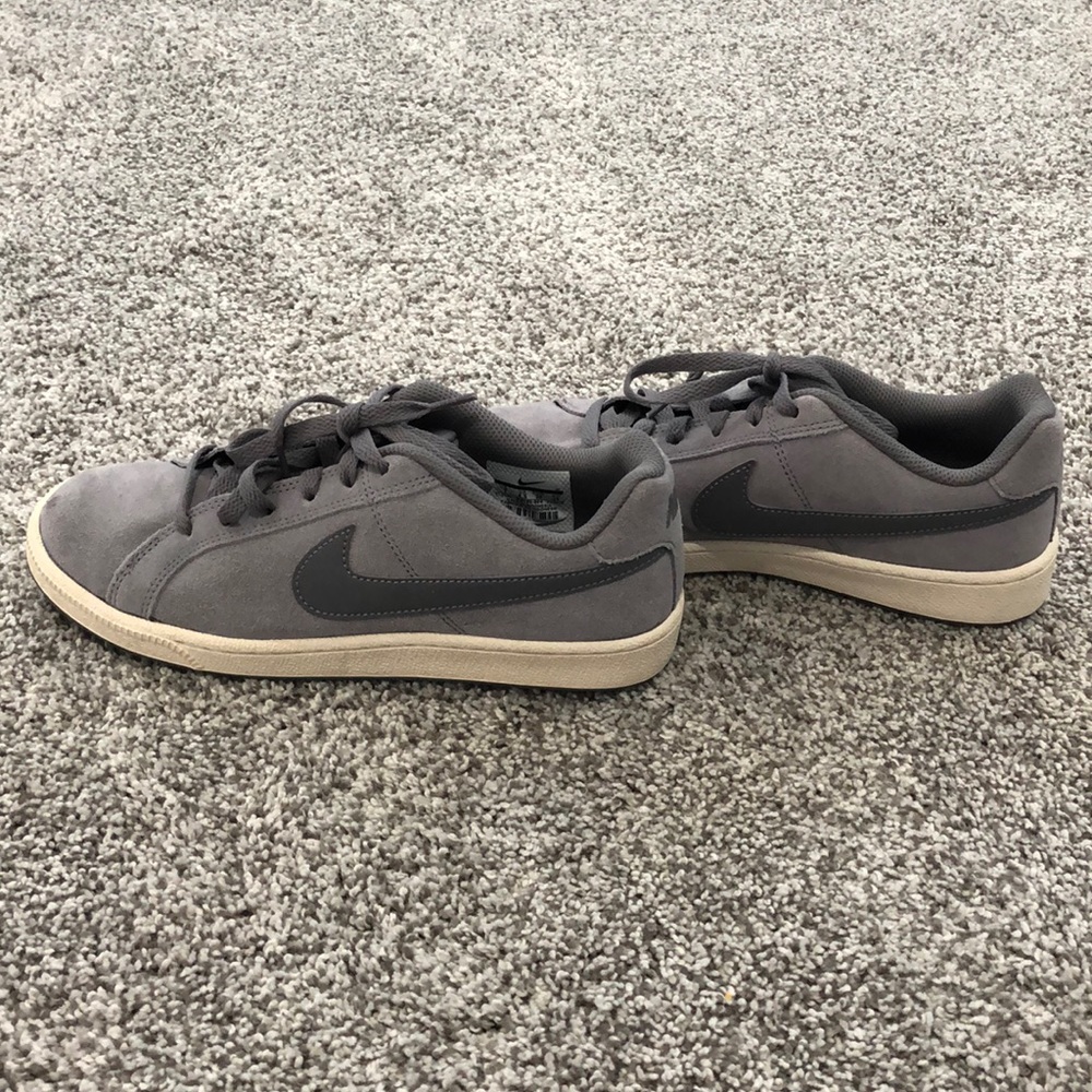 Women’s Nike court Royale sneakers.